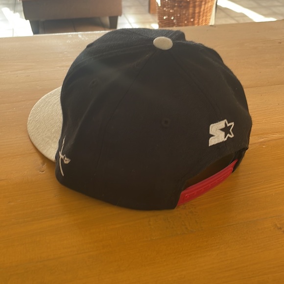 Black Scale x Starter SnapBack hat - Picture 2 of 4